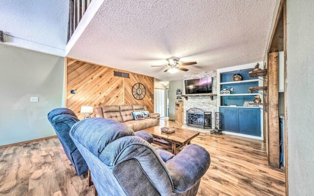 Pet-friendly Ruidoso Cabin w/ Deck & Grill!