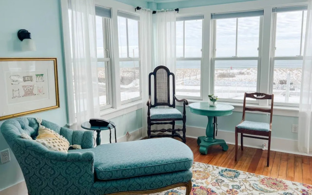 Ocean House Hotel & Motel