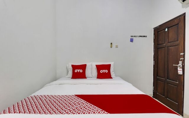 OYO 91082 Nathania Exclusive