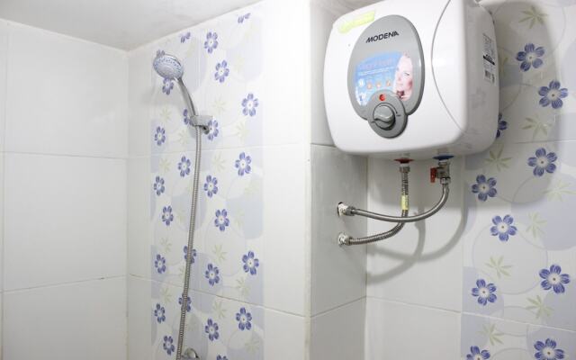 Compact Studio Room The Jarrdin Cihampelas Apartment