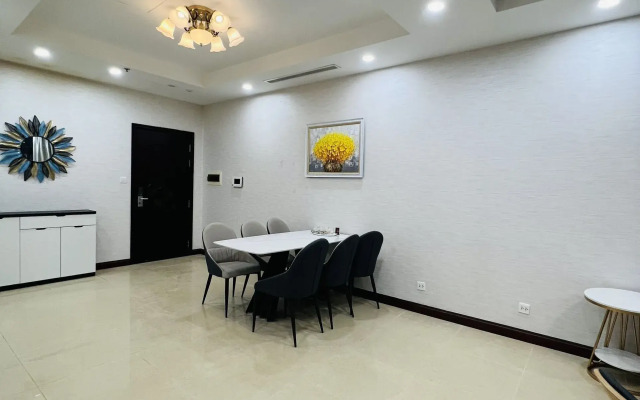 Vinhomes Royal City