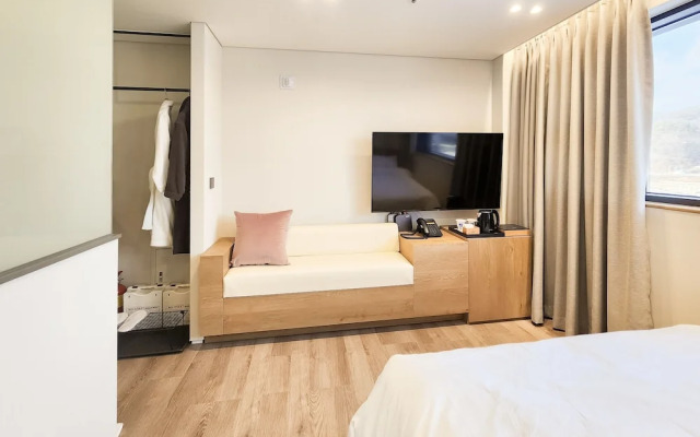Eden Foret Hotel