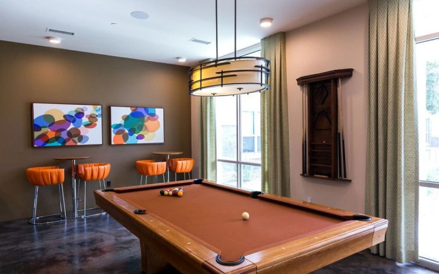 Kasa Tempe Apache District Apartments