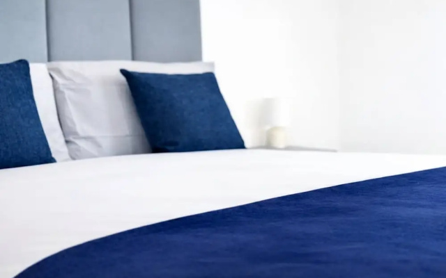 Work-friendly 1-bed Leicester