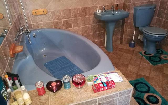 Naisar's Apartments Primrose,Johannesburg