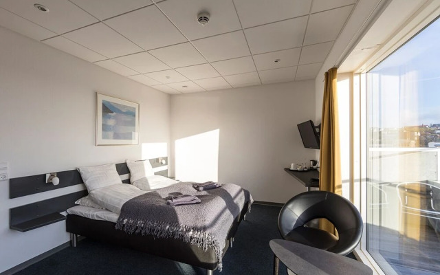 62N Hotel