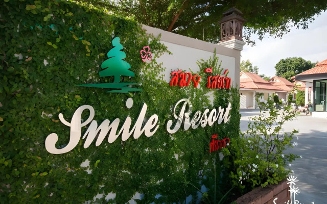 Smile Resort Sriracha