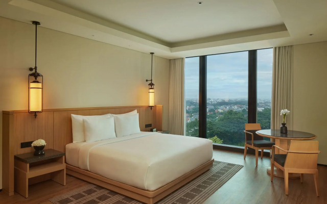Hotel Tentrem Jakarta