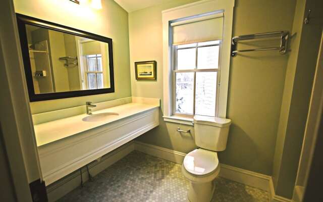 The Samuel Sewall Inn