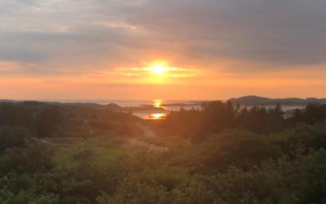 Lóistín Teach Hiudai Beag - Guesthouse Bunbeg