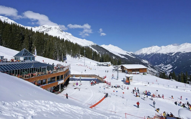 Modern Villa Near Ski Area in Tobadill