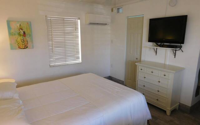 Nokomis Inn and Suites