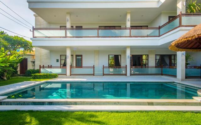 Golden Palm Villa