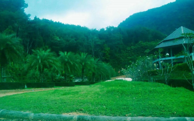 Takhun Mountain View Hotel