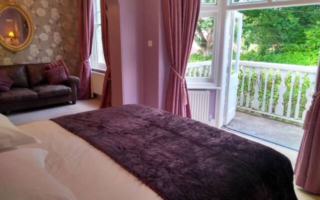 Oaklands Bed & Breakfast - B&B
