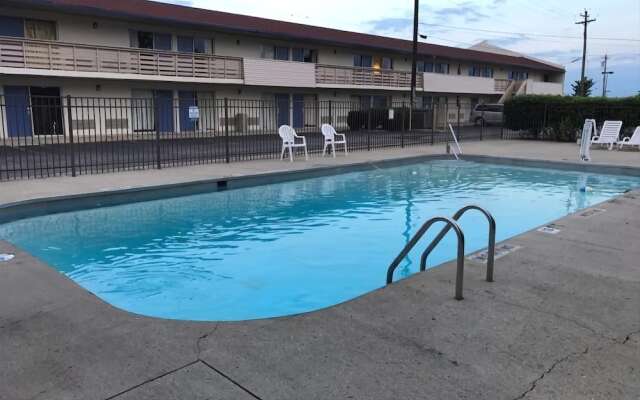 Bestway Inn