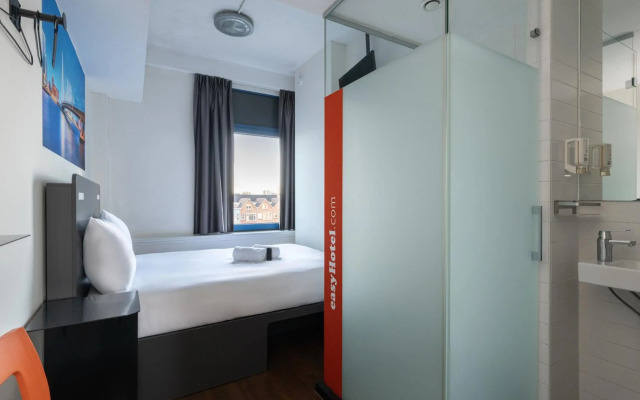 easyHotel Rotterdam City Centre