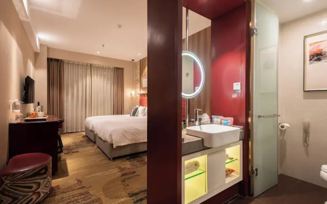Yantai Lijing Peninsula Hotel