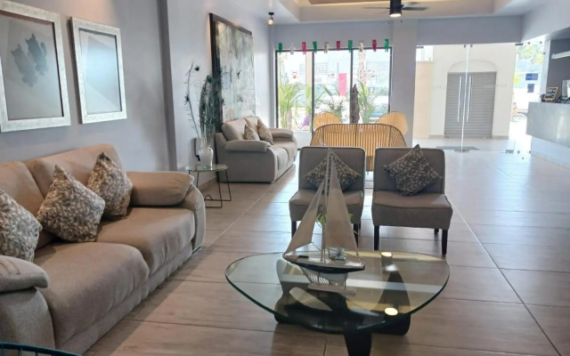 Hotel & Suites Las Palmas