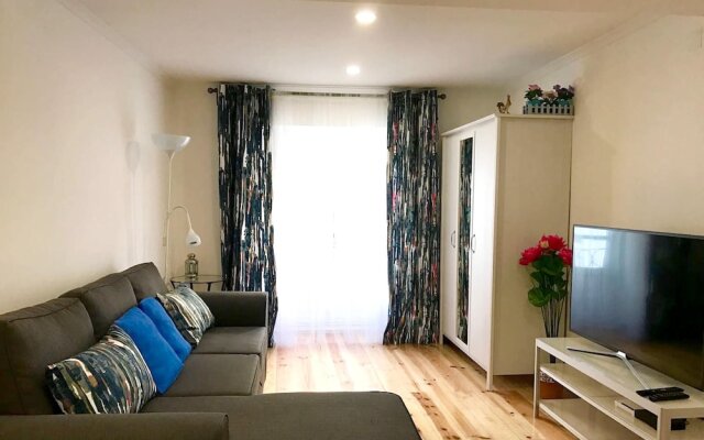 Apartment With one Bedroom in Lisboa, With Wifi - 12 km From the Beach