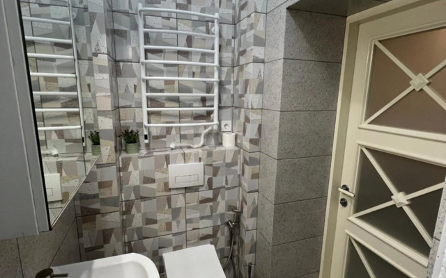 Metropolis apartment on Pekarska 2