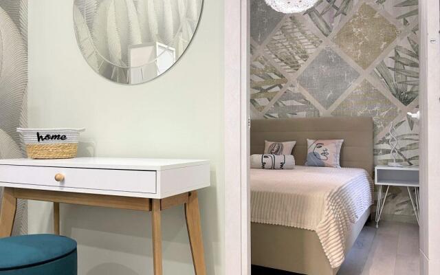 СуткиСпб на Литейном проспекте 49