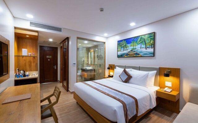 Marina Bay Con Dao Hotel
