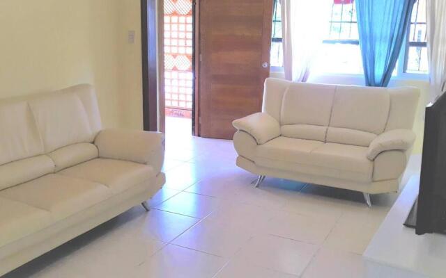 Apartamento Amueblado Ciudad Real II