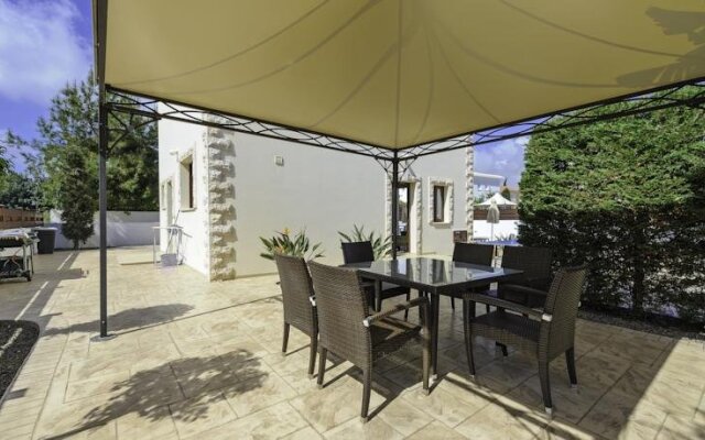 Zouvanis Luxury Villas