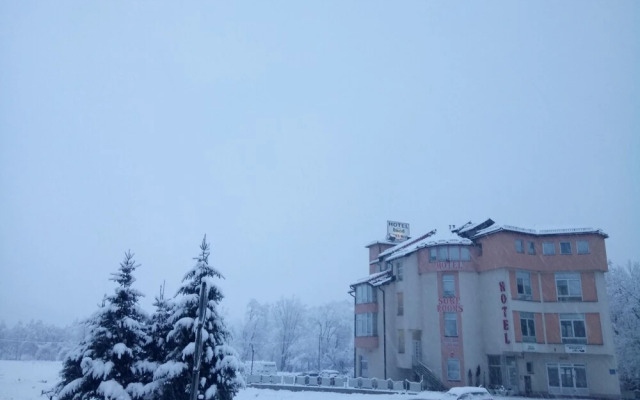 Hotel Seos