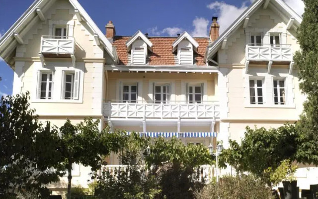 Romantik Hôtel La Chêneraie