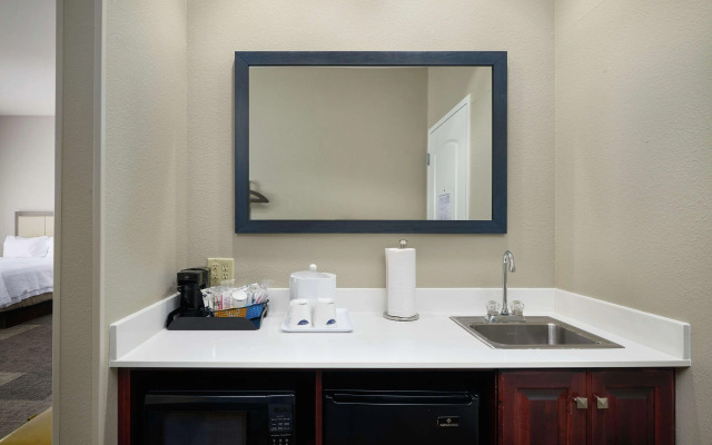 Hampton Inn & Suites Rogers