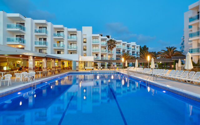 Nereida Aparthotel
