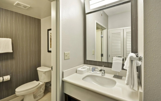 Courtyard by Marriott Dalton