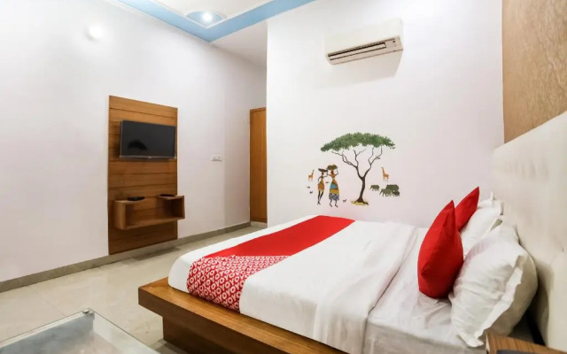Pushp Vatika Rooms by OYO Rooms