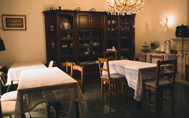 Jantesta Guest House