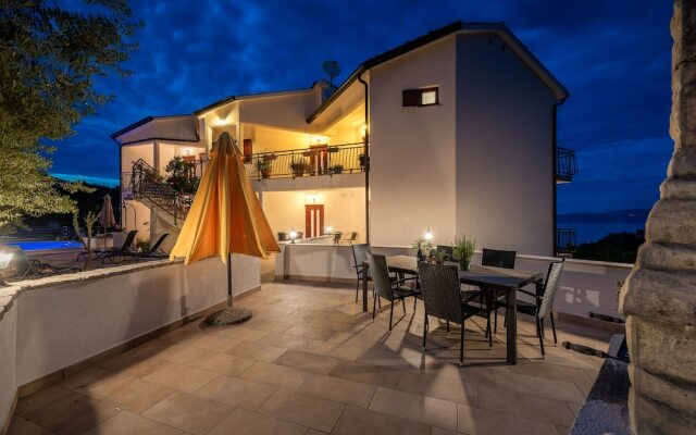 Apartments Klaudio 634