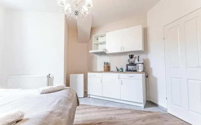 Chic Studio Near Westbahnhof