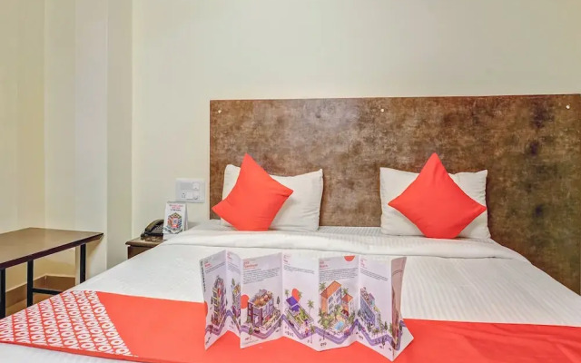 OYO 19524 Maruthi Home Stays 2