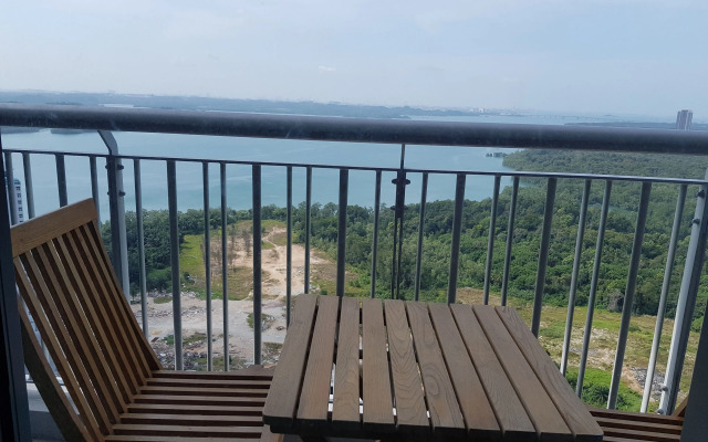 Teega Suite 3BD Seaview Puteri Harbour