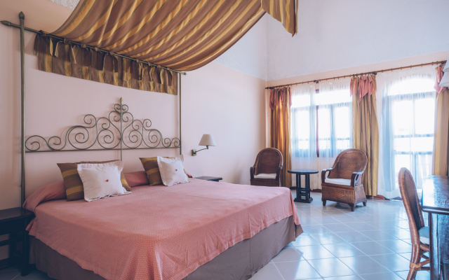 Hotel Colonial Cayo Coco
