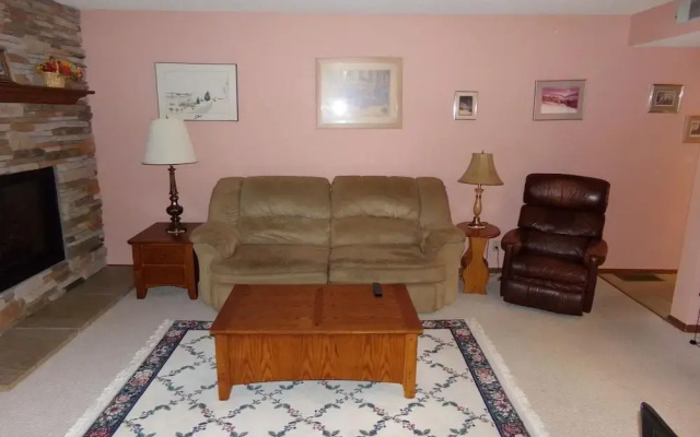 Mountainside 2 Bed 2 Bath