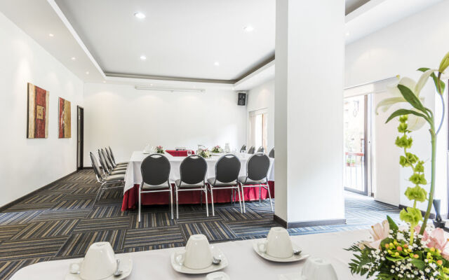 Travelers Apartamentos & Suites Condominio Plenitud