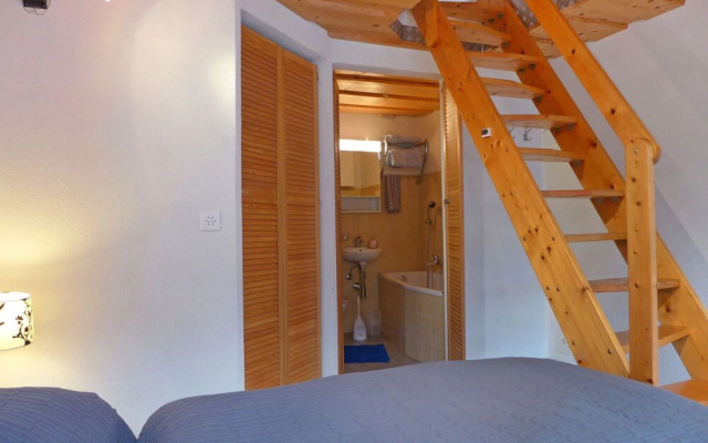 Chalet Guldeli Kandergrund