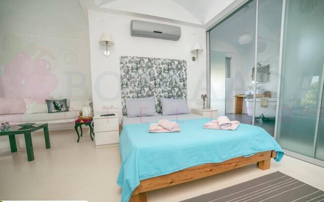 Aspasia House Hotel