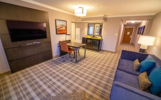 Embassy Suites by Hilton Kansas City Overland Park