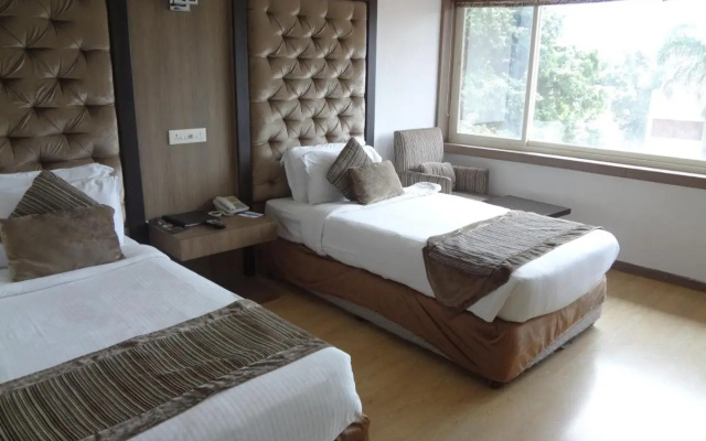 Hotel Airport Centre Point – Guest Rooms – Nagpur