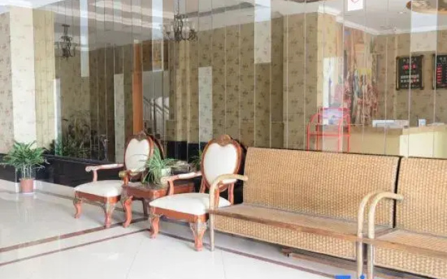 Jinbi Huihuang Hotel (Hangzhou Donghu North Road)