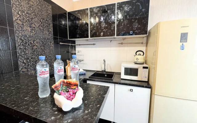 Апартаменты Посуточно50 на ул.Юности, д.17