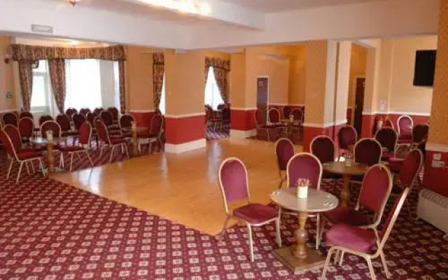 Devon Towers Hotel